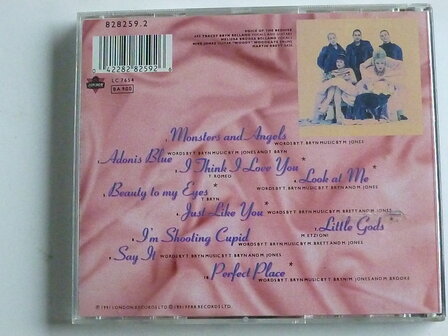 Voice of the Beehive - Honey Lingers