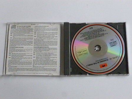 Level 42 - Running in the Family (Platinum Edition