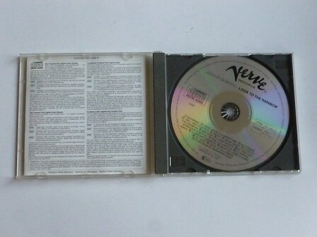 Astrud Gilberto - Look to the Rainbow (bonus tracks)