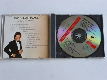 Julio Iglesias - 1100 Bel Air Place