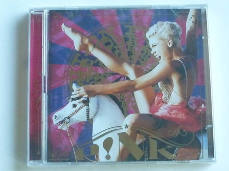 Pink - Funhouse Tour Edition (CD + DVD) Nieuw
