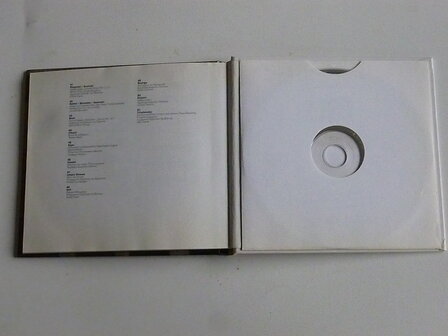 Beethoven - Symphony 5 &amp; 7 / Herbert von Karajan (grieks)