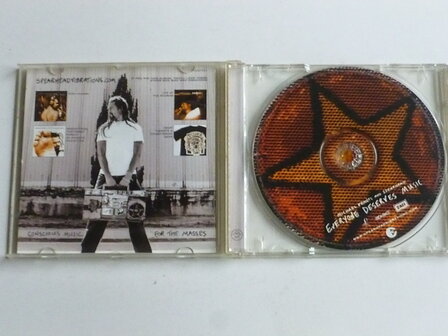 Michael Franti and Spearhead - Everyone deserves music