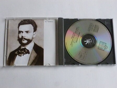 Dvorak - Symphony no 5 / Libor Pesek