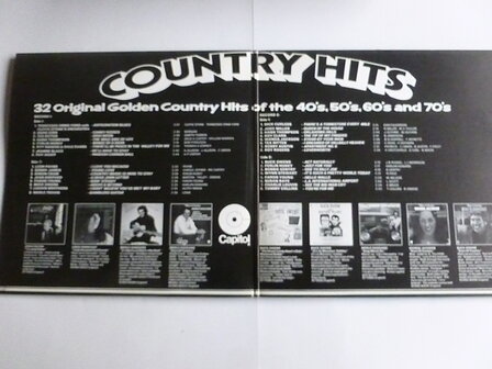 Country Hits - 32 Original Golden Country Hits (2 LP)