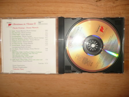 Christmas in Vienna II ( D. Warwick, P. Domingo)