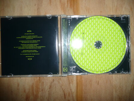 Fake Moss - it&#039;s you against the city tonight