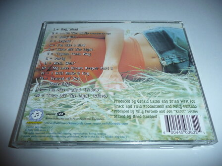 Nelly Furtado - Whoa Nelly!