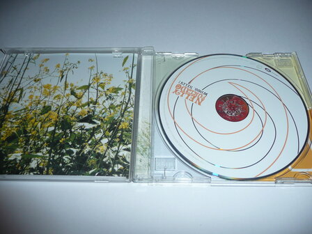 Nelly Furtado - Whoa Nelly!