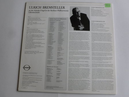 Ulrich Bremsteller an der Schuke Orgel (LP)
