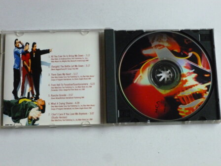 The Mavericks - It&#039;s now! It&#039;s Live! 