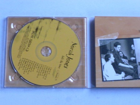 Norah Jones - Feels like home (CD + DVD) Deluxe Edition