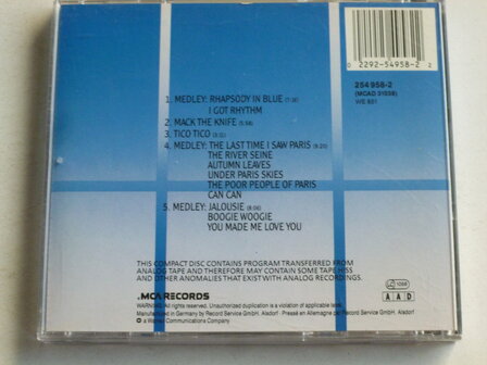 Liberace - Here&#039;s Liberace