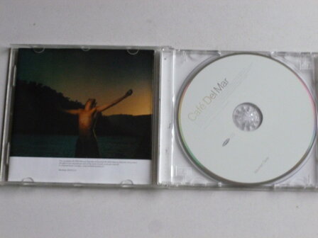 Cafe del Mar - Vol. 7 / Volumen Siete