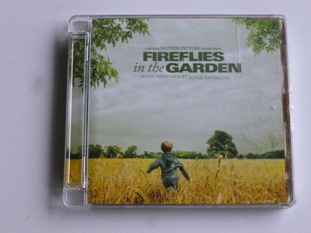 Fireflies in the Garden - Javier Navarrete (soundtrack)