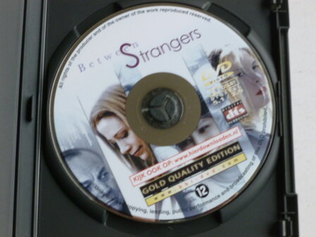 Between Strangers - Sophia Loren (DVD)