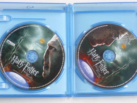 Harry Potter and the Deathly Hallows part 2 ( 2Blu-ray)