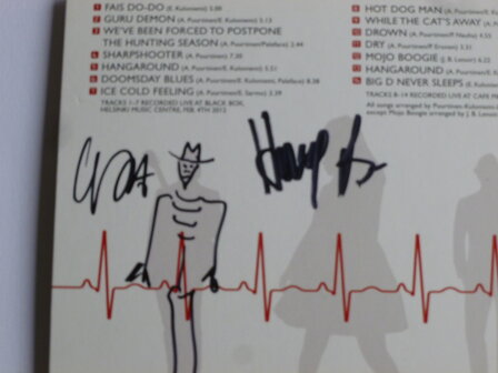 Honey B &amp; T Bones - Alive in Helsinki (gesigneerd)