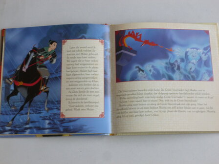 Disney Mulan Lees &amp; Luisterboek (boek + CD)