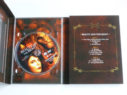 Beauty and the Beast - Seizoen 1 / Deel 1 (3 DVD)
