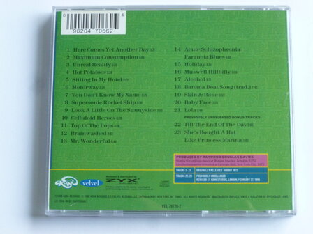 The Kinks - Everybody&#039;s in show-biz (remastered)