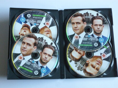 Suits - Seizoen 5 (4 DVD)