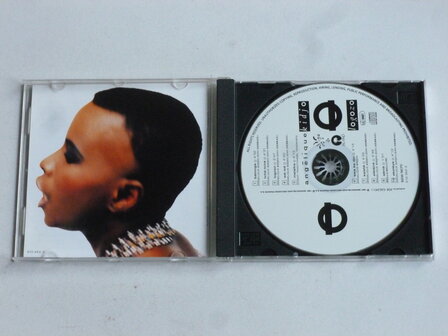 Angelique Kidjo - Logozo