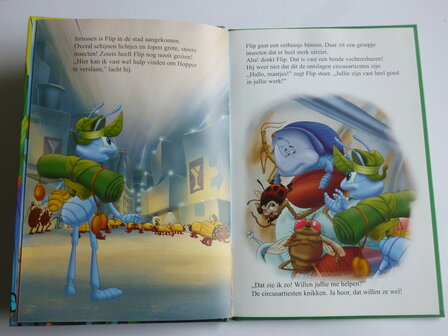 Een Luizenleven - Disney Boek + CD 