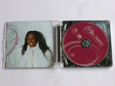 Oletta Adams - Christmas Time with Oleta
