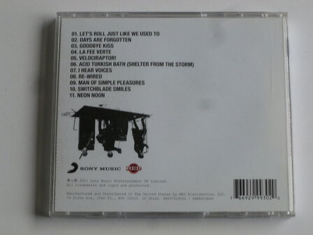 Kasabian - Velociraptor! (sony)