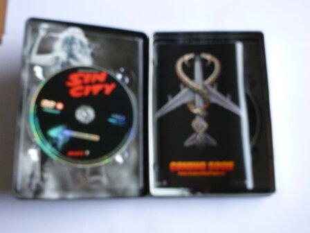 Frank Miller, Quentin Tarantino - Sin City (2 DVD)