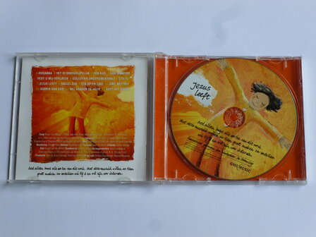 Jezus leeft - Paasverhaal gezongen door kinderkoor De Bromvlieg