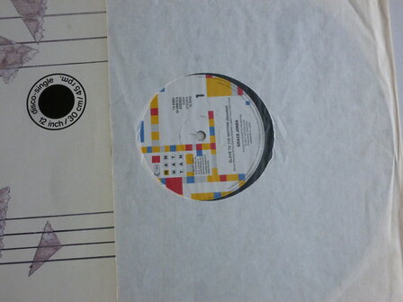 Grace Jones - Slave to the Rhytm (Maxi Single)