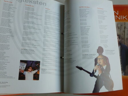 Nederlandstalige Popklassiekers - 20 CD Box (nieuw)  + Boek 