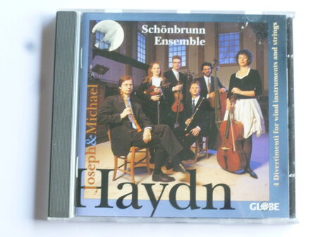 Haydn - 4 Divertmenti for wind instr. and strings / Sch&ouml;nbrunn Ensemble