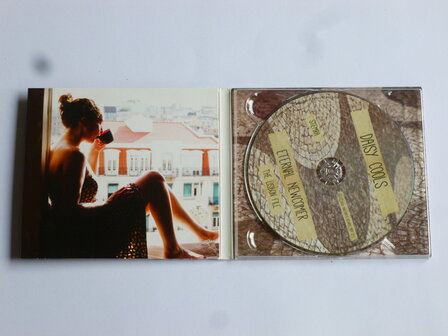 Daisy Cools - Eternal Newcomer / The lisbon file