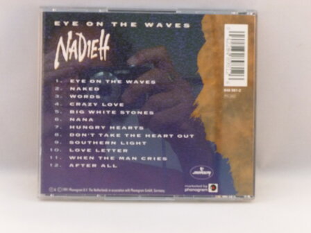 Nadieh - Eye on the waves