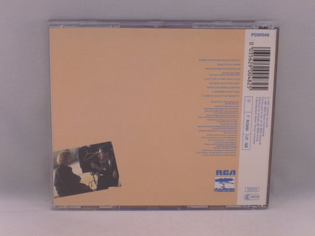 Jennifer Warnes - Famous Blue Raincoat