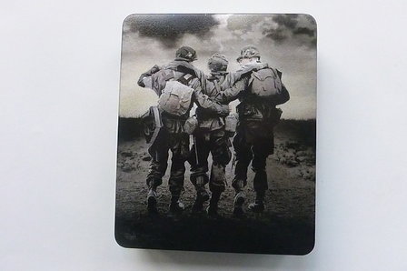 Band of Brothers - 6 DVD Box / Blu-Ray