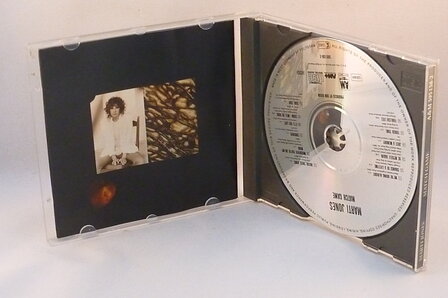 Marti Jones - Match Game