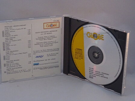 Nieuw Sinfonietta Amsterdam olv Lev Markiz