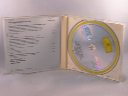 Mozart - Violinkonzerte / Itzhak Perlman, Levine