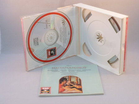 Bach - Matth&auml;us Passion / G&ouml;nnenwein (3 CD)