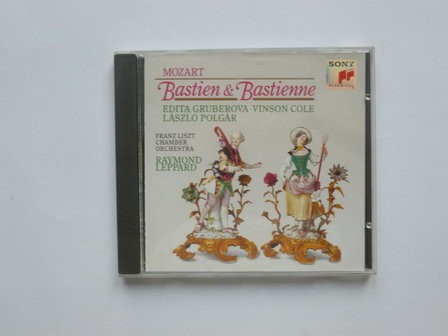 Mozart - Bastien &amp; Bastienne / Raymond Leppard