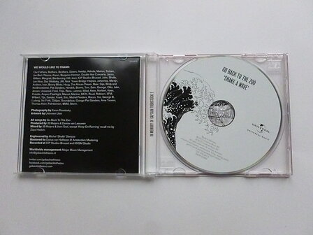 Go back to the Zoo - Shake a wave