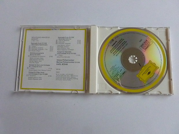 Mozart - Eine kleine nachtmusik / Karl Böhm