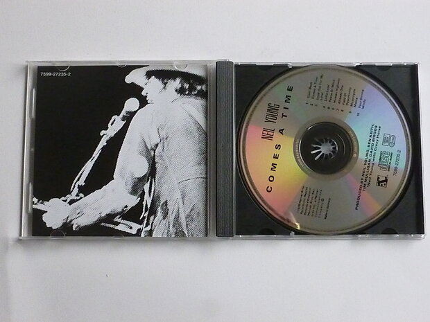 Neil Young - Comes a time