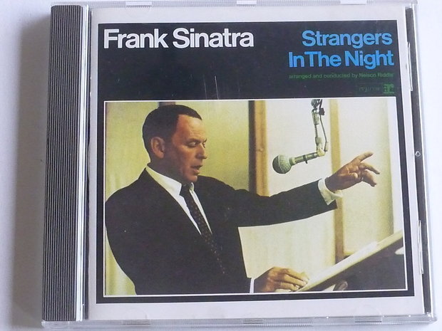 Frank Sinatra - Strangers in the night