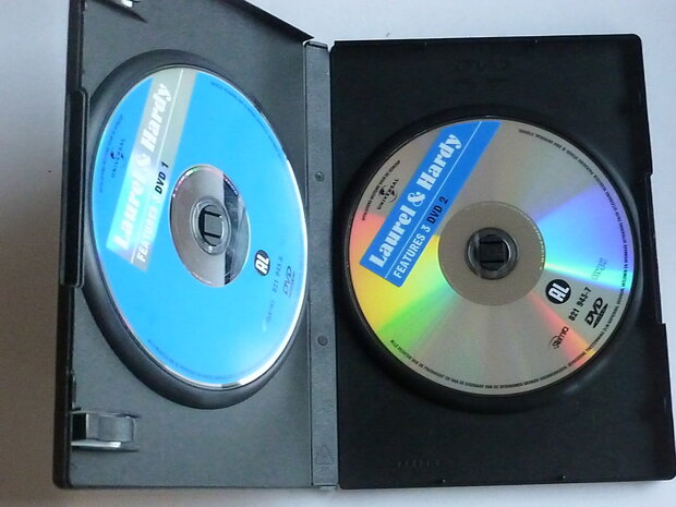 Laurel & Hardy - Features 3 (2 DVD)