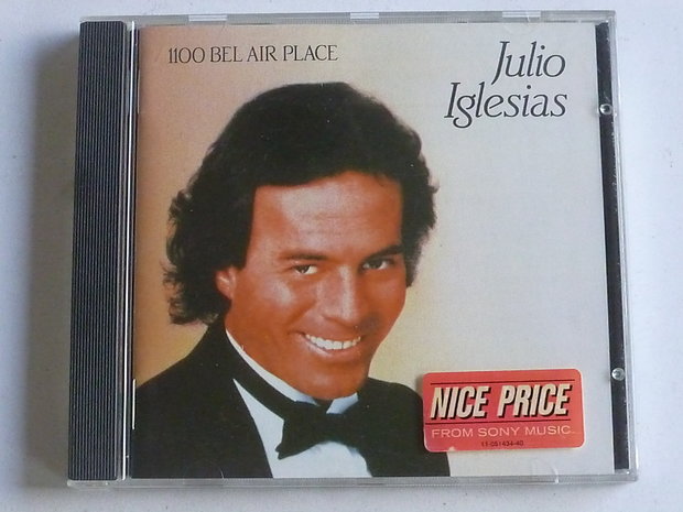 Julio Iglesias - 1100 Bel Air Place